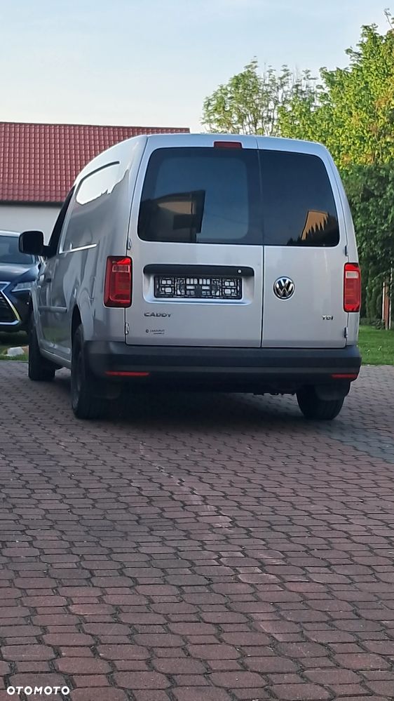 Volkswagen Caddy - 10