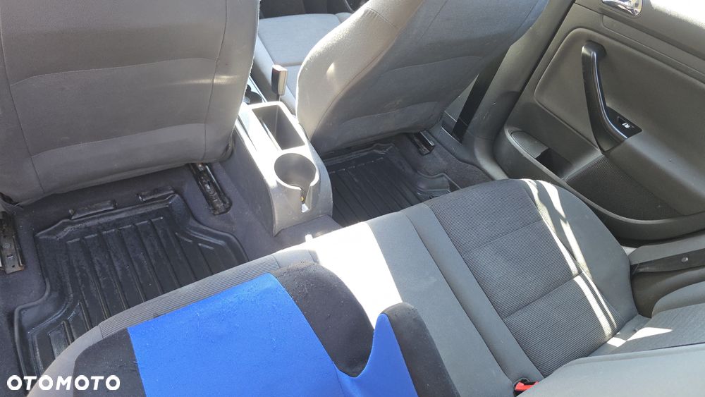 Volkswagen Golf 1.4 FSI Sportline - 7