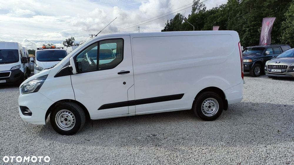 Ford Transit Custom - 13