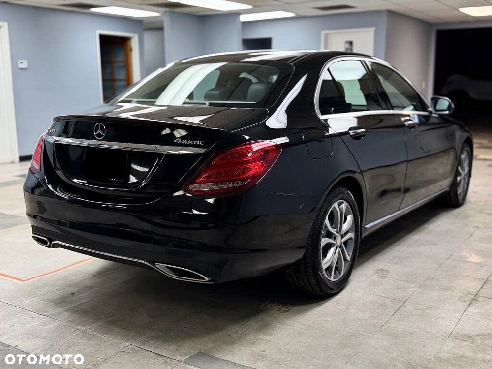 Mercedes-Benz Klasa C 300 7G-TRONIC - 8