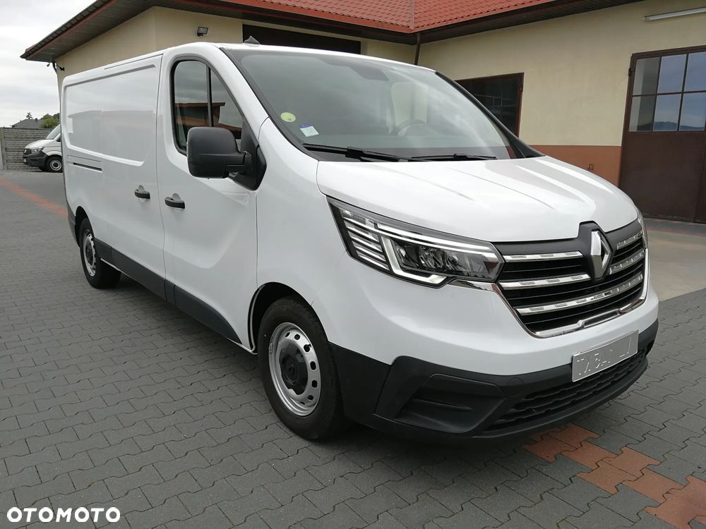 Renault Trafic - 2