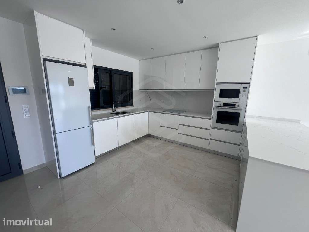 Moradia T3 Moderna com Piscina e Vista Mar, Tavira, Algarve - Grande imagem: 5/27