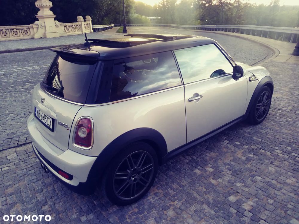 MINI Cooper S 50 Camden - 11