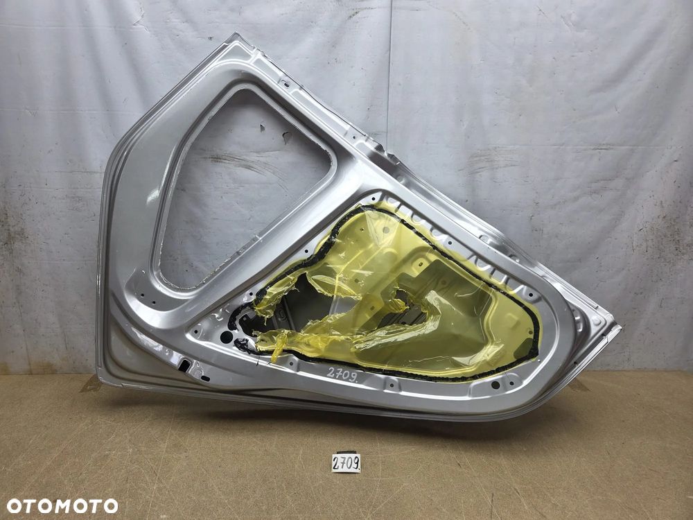 Toyota Aygo X od 22r DRZWI LEWY LEWE TYŁ TYLNE - 8