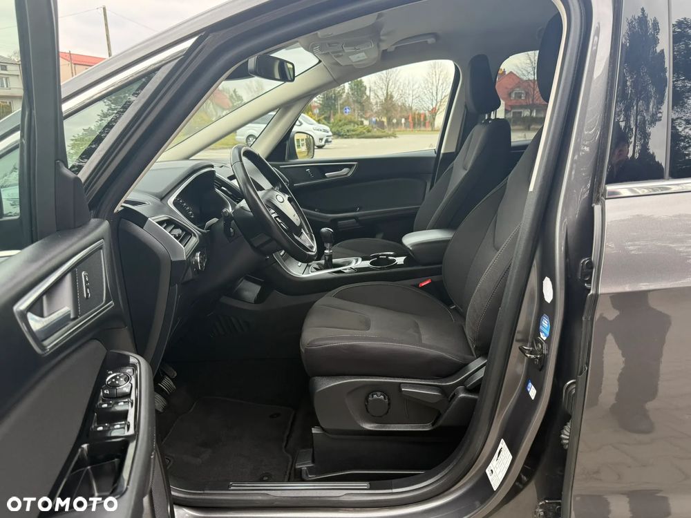 Ford S-Max 2.0 TDCi Titanium - 25