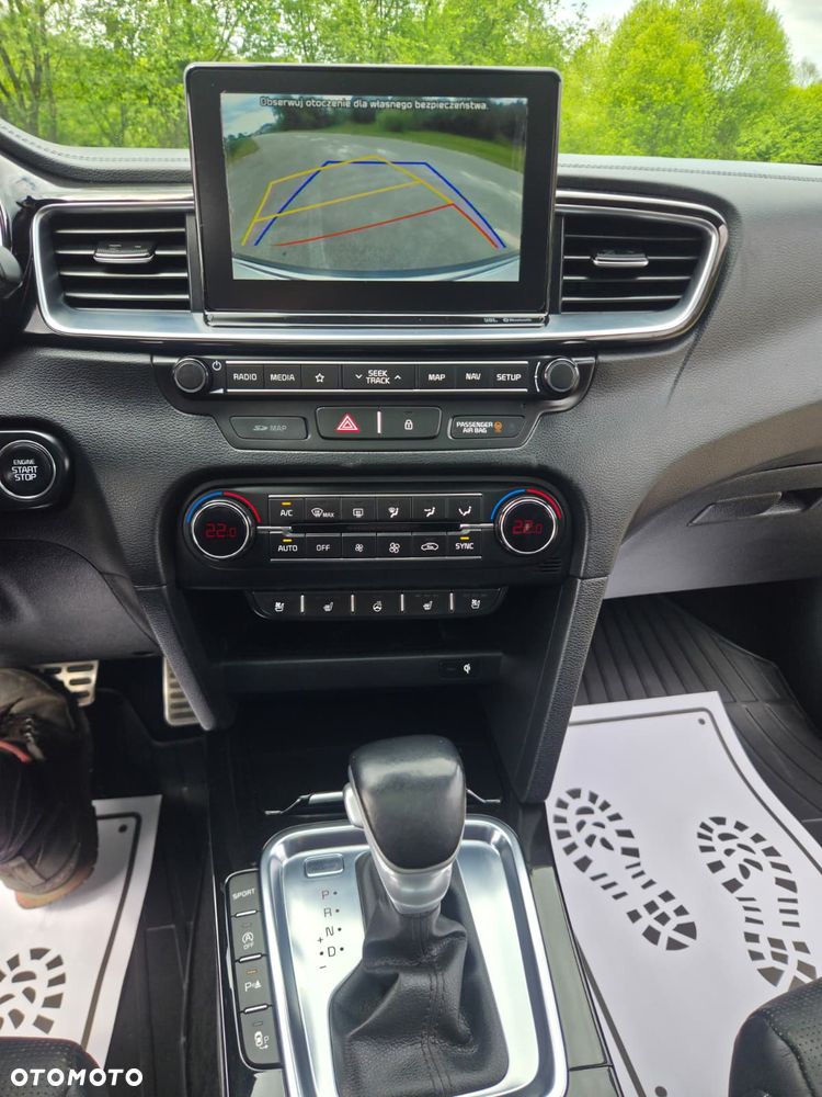 Kia Ceed 1.6 CRDi DCT Platinum Edition - 18
