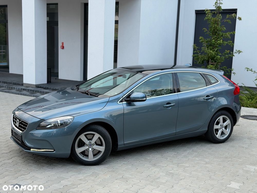 Volvo V40 T5 Geartronic Summum - 4