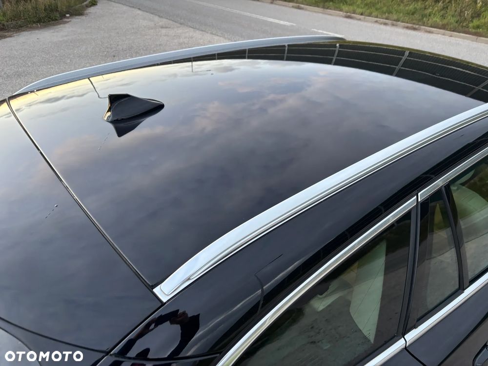 Jaguar XF 2.2 D Premium Luxury - 36