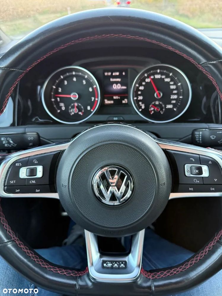 Volkswagen Golf VII 2.0 TSI BMT GTI - 16