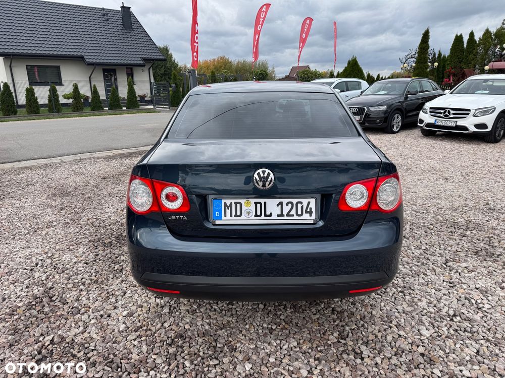 Volkswagen Jetta - 29