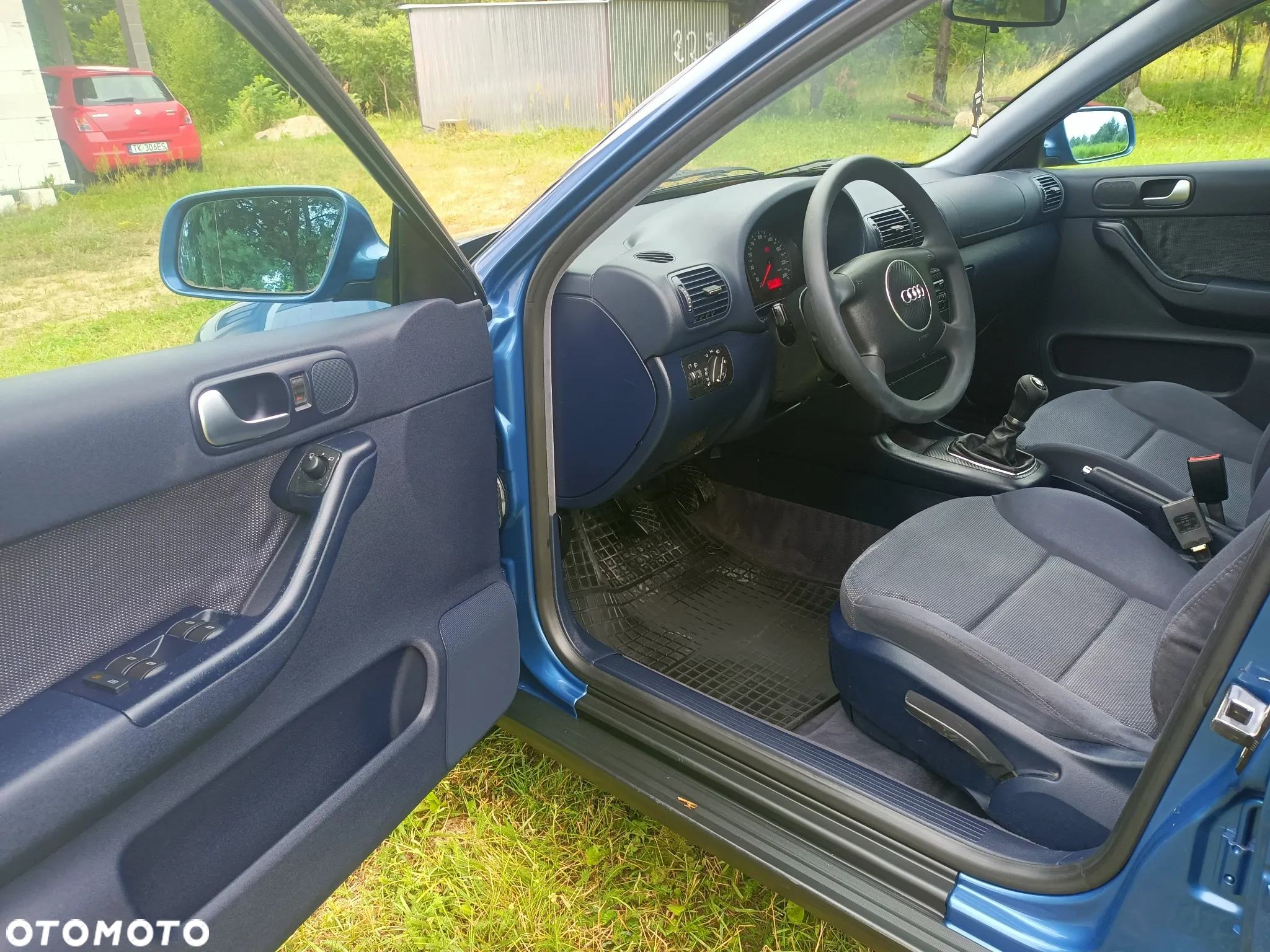 Audi A3 1.6 Ambiente - 25