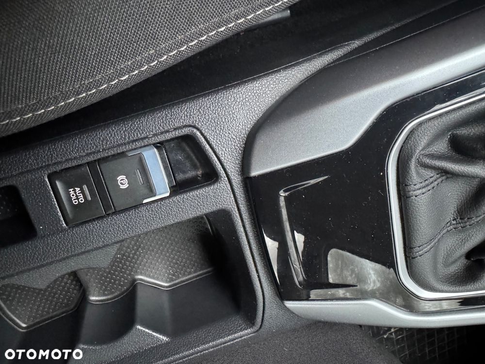 Volkswagen T-Roc 1.5 TSI Life Plus DSG - 20