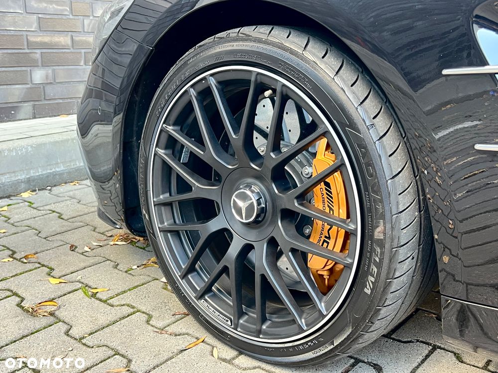 Mercedes-Benz SL 63 AMG - 19