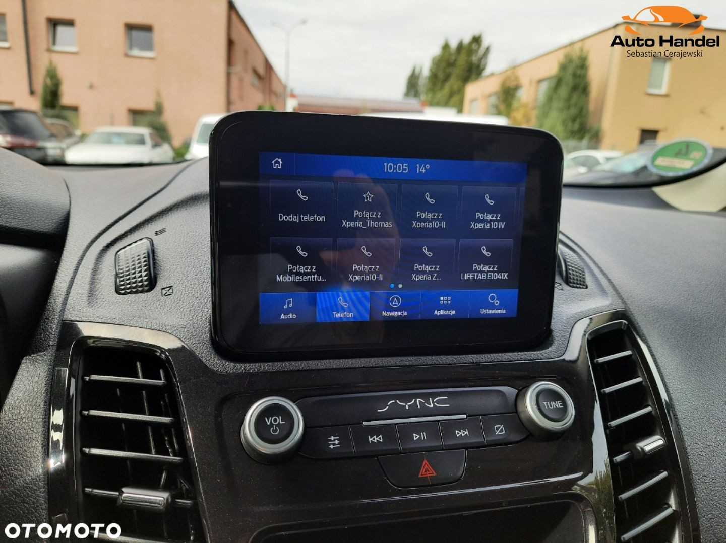 Ford Tourneo Connect Grand - 18