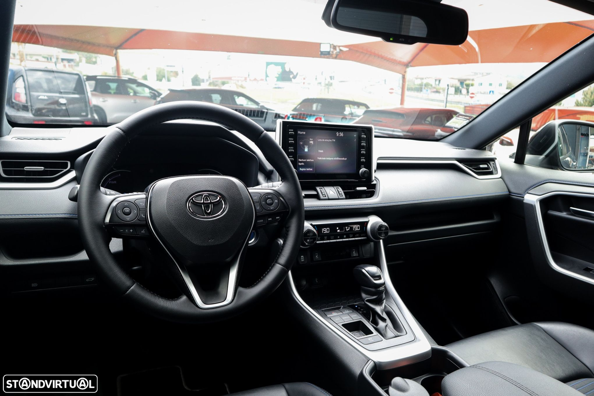 Toyota RAV4 - 16