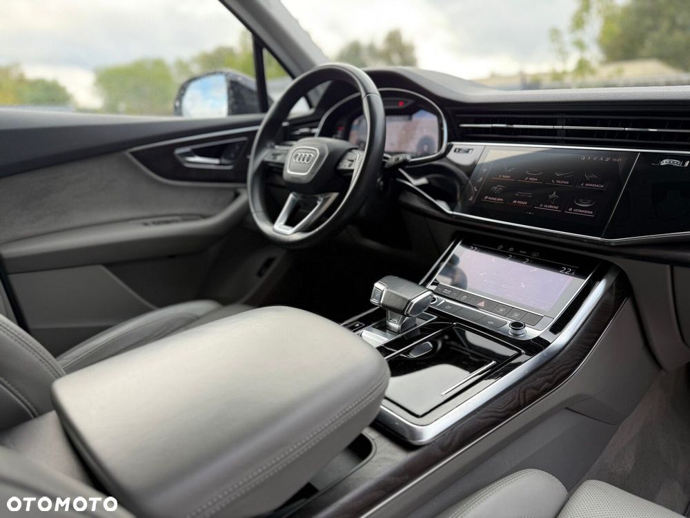 Audi Q7 - 27