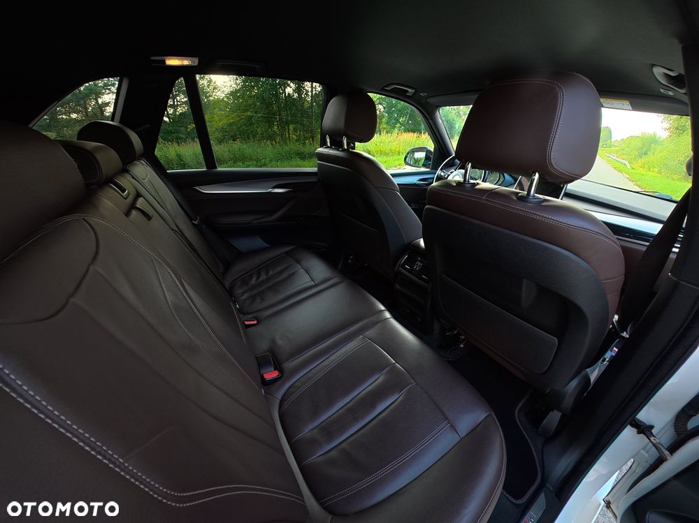 BMW X5 xDrive25d - 24