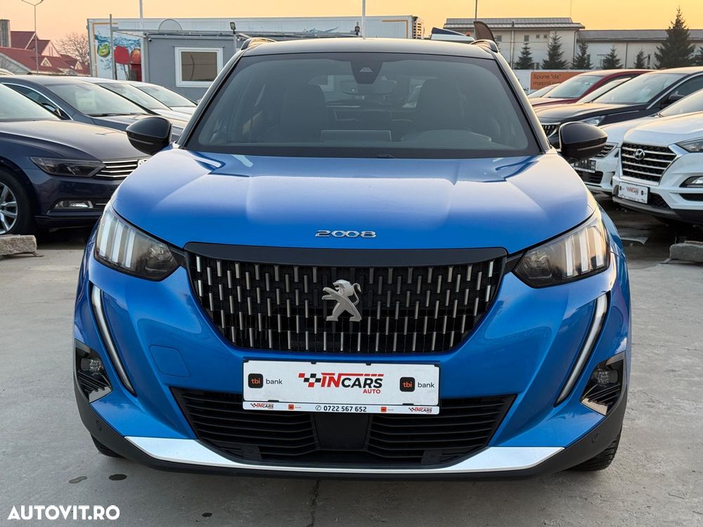 Peugeot 2008 PureTech 130 EAT8 GT Exclusive - 3