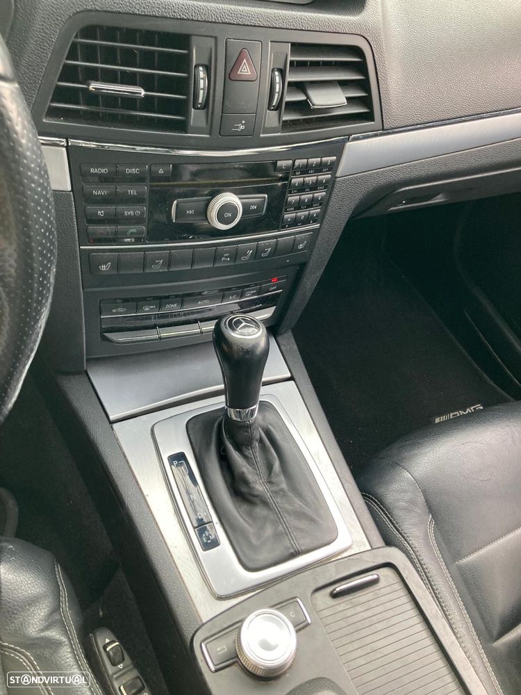 Mercedes-Benz E 220 - 13