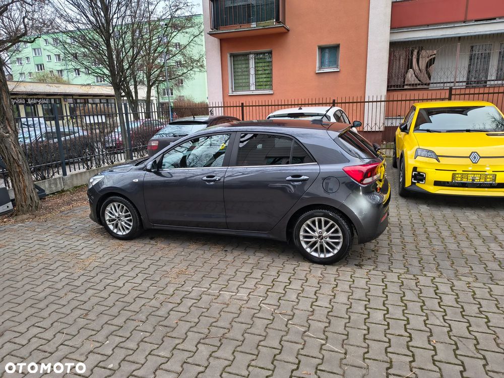 Renault Captur - 1
