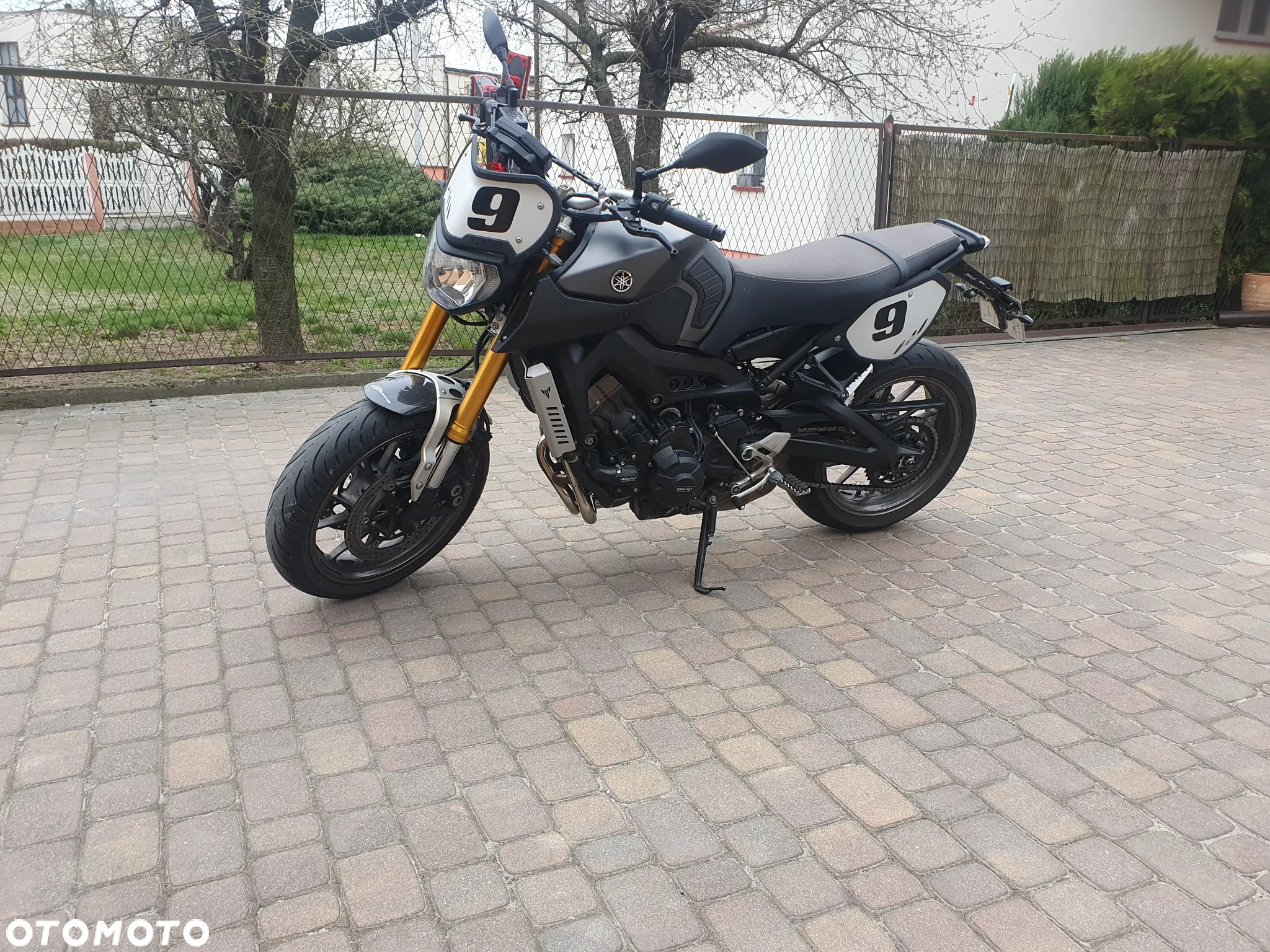 Yamaha MT - 5