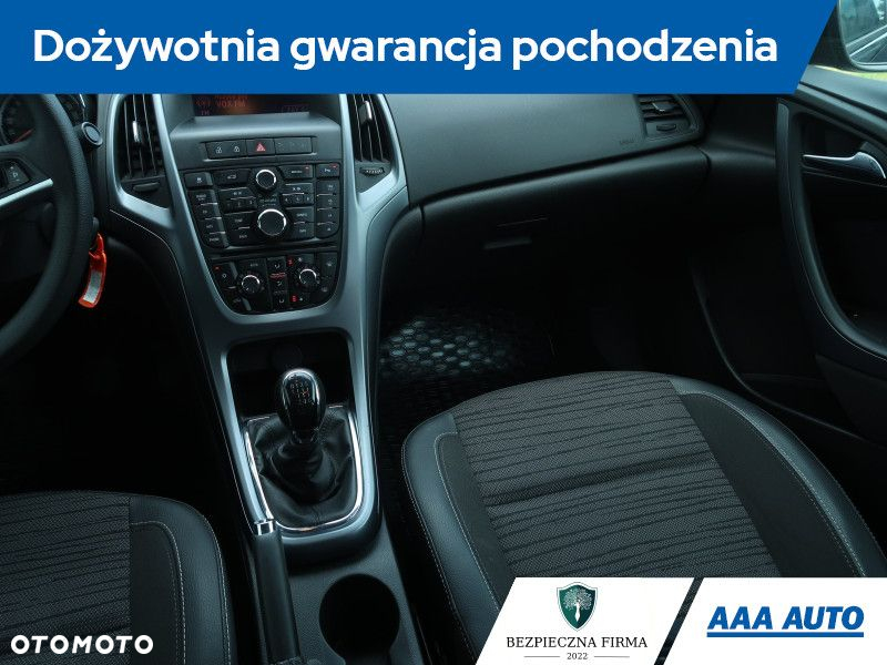 Opel Astra - 9