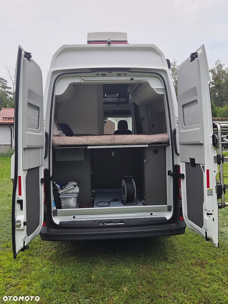 Volkswagen Crafter Grand California - 19