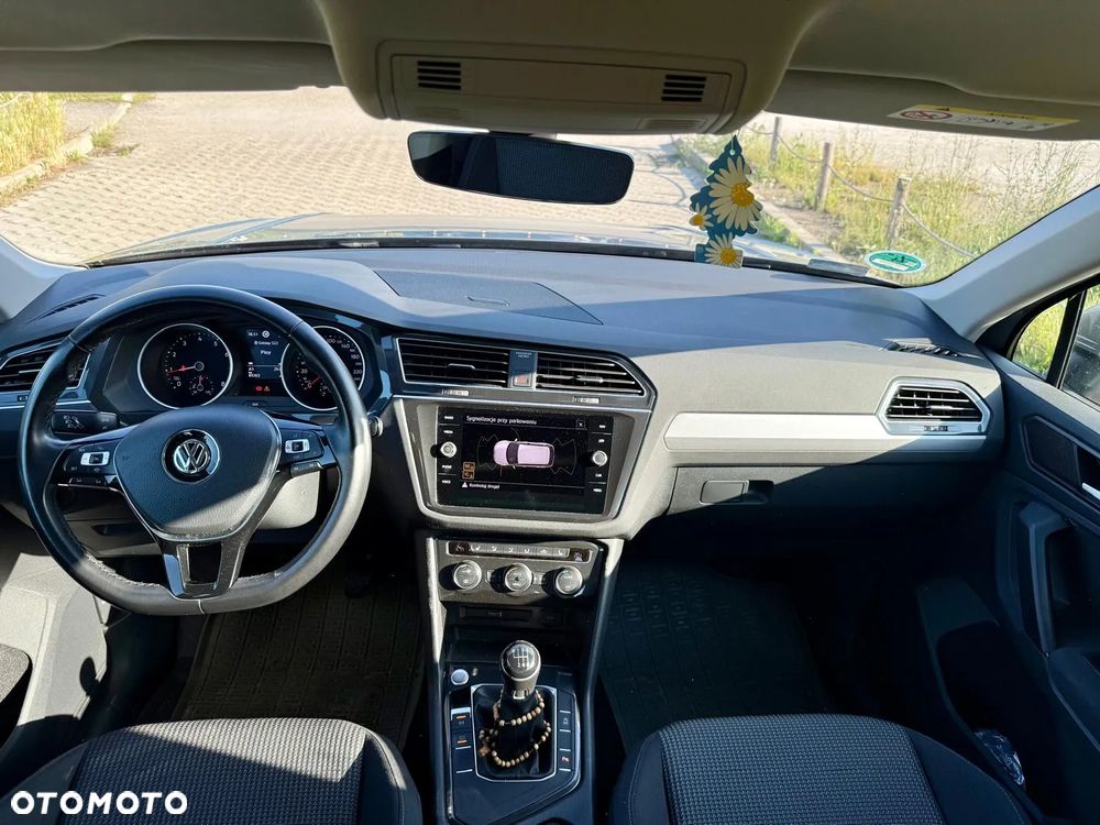 Volkswagen Tiguan - 13