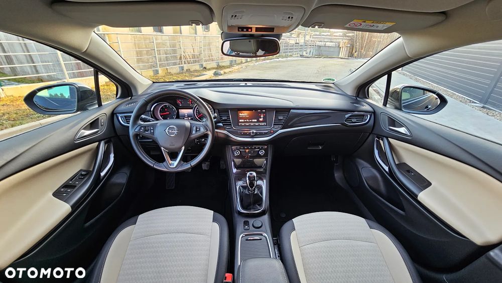 Opel Astra - 9