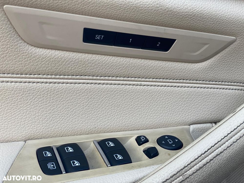 BMW Seria 5 520d Aut. Luxury Line - 14