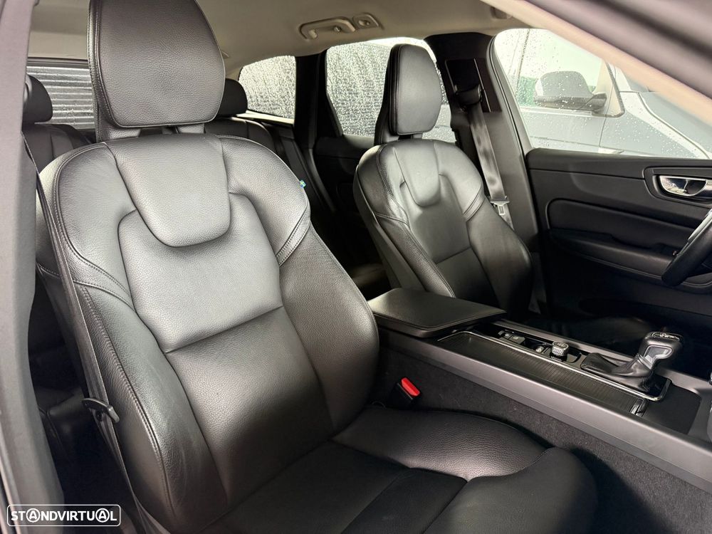 Volvo XC 60 2.0 D4 Momentum Plus Geartronic - 14