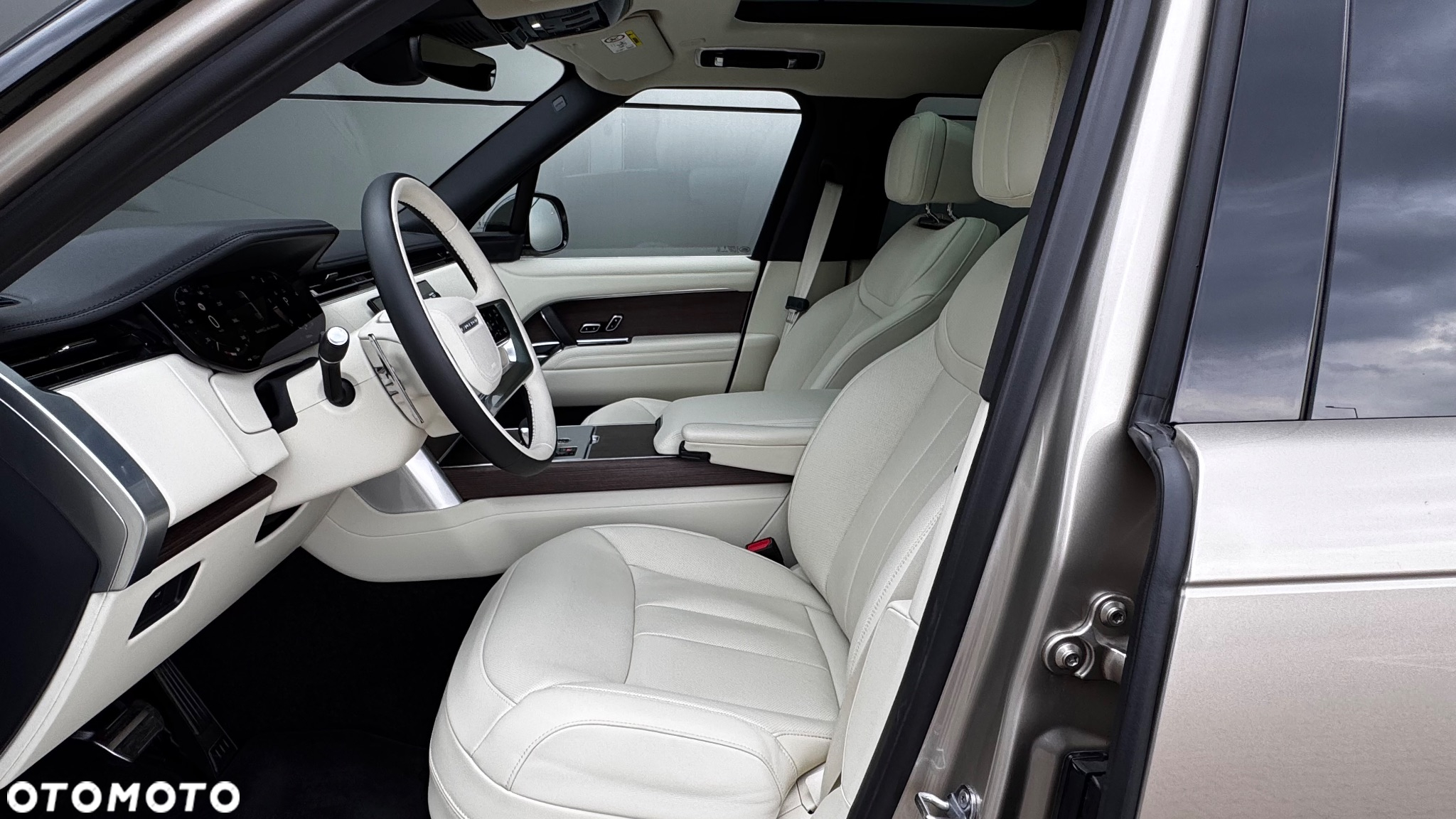 Land Rover Range Rover - 8
