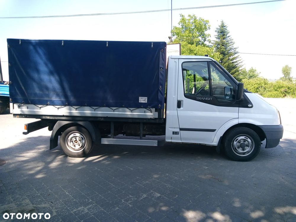 Ford Transit - 3
