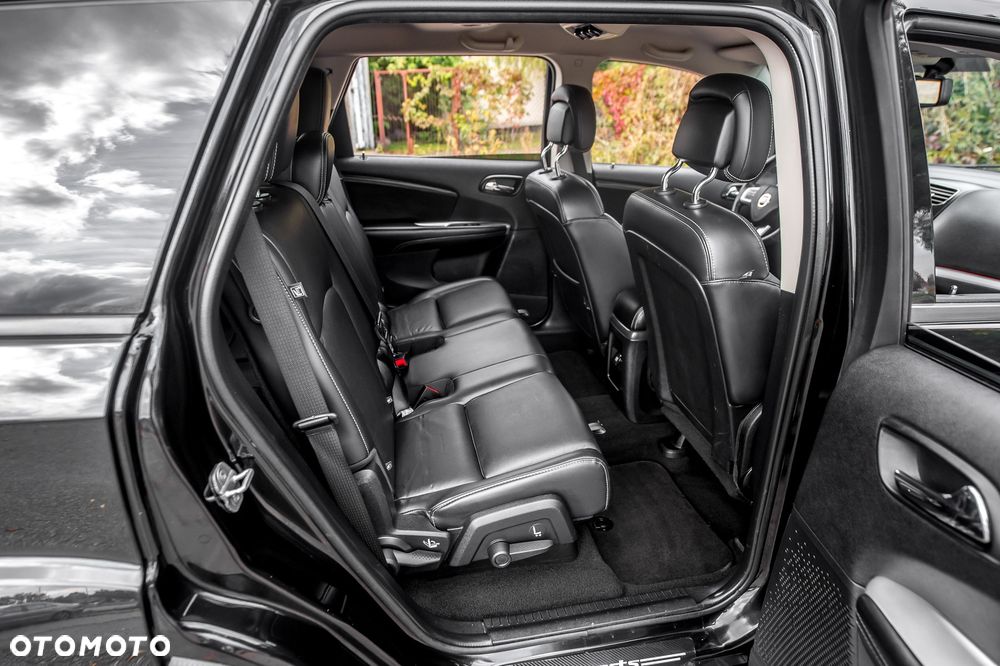 Fiat Freemont 3.6 V6 Lounge EU6 - 19