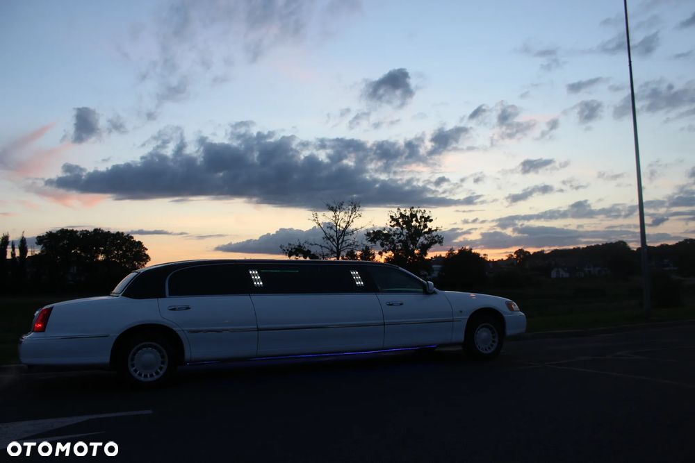 Lincoln Town Car 4.6 Executive - 7