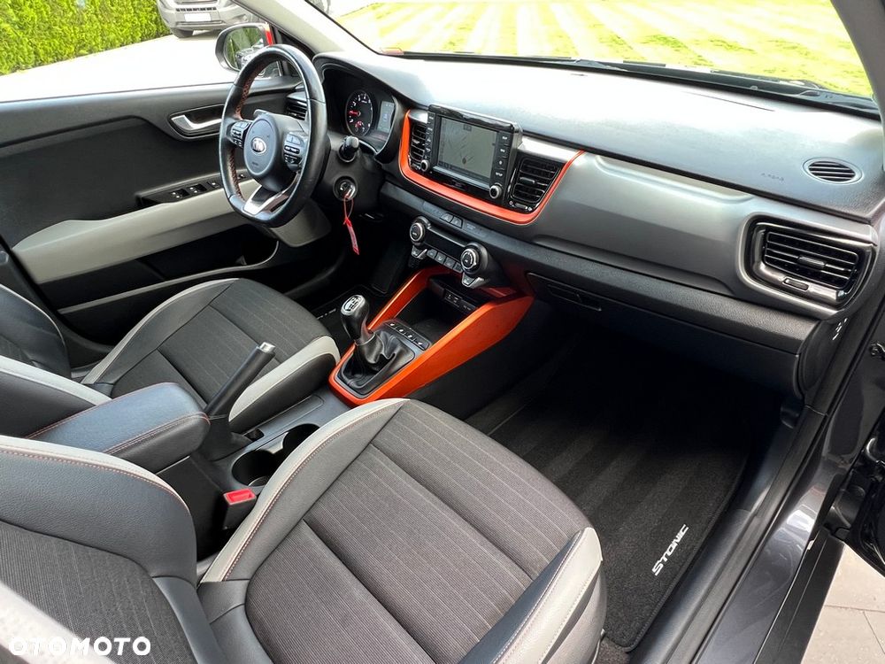 Kia Stonic 1.0 T-GDI 120 Spirit - 23