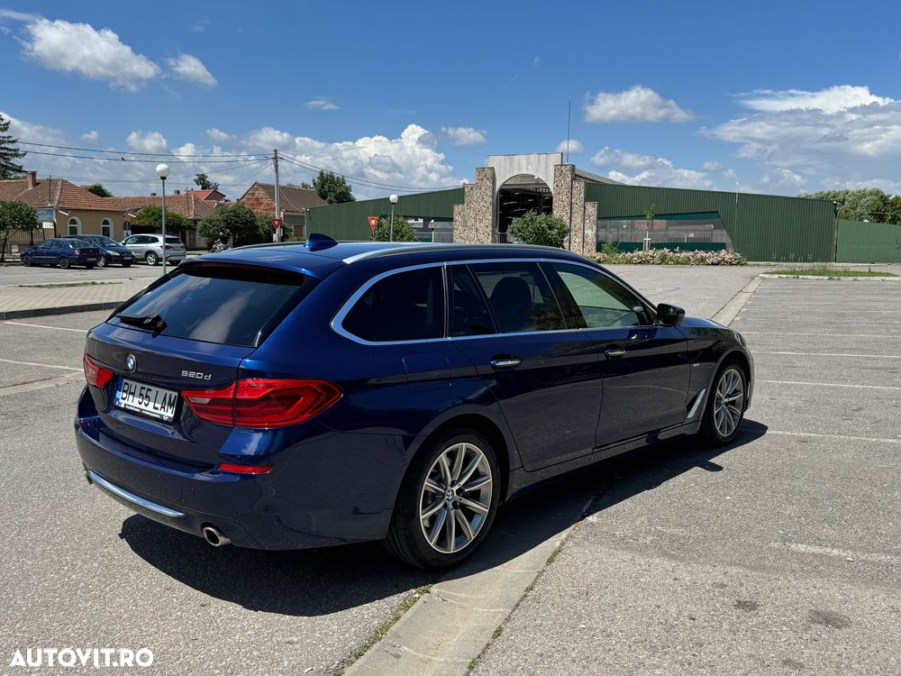 BMW Seria 5 520d Aut. Luxury Line - 4