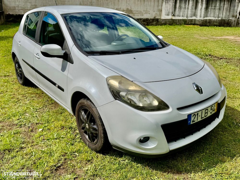 Renault Clio 1.5 dCi Dynamique S - 29
