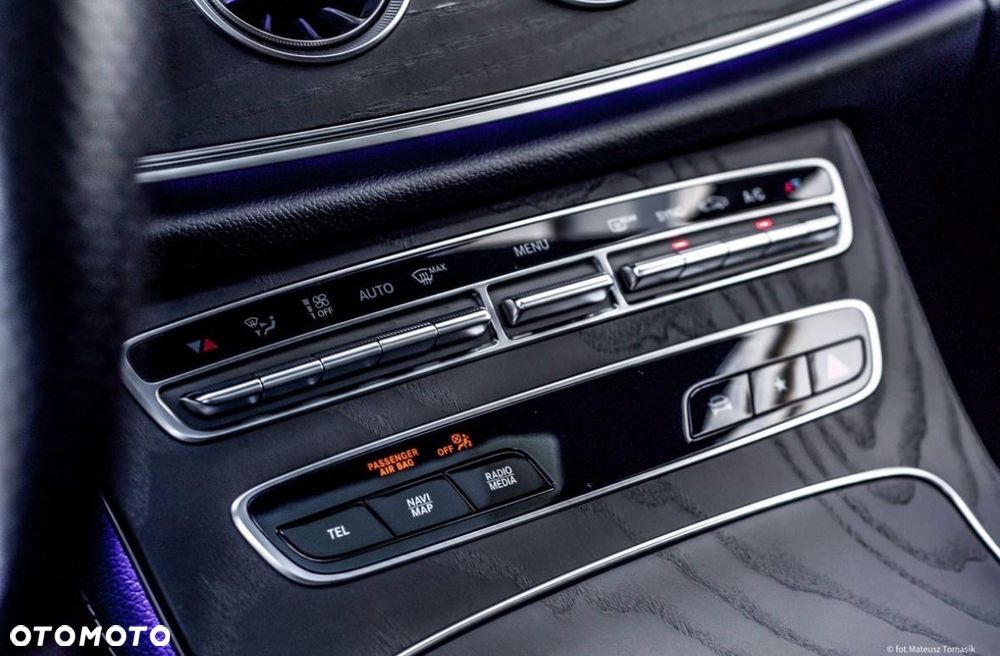 Mercedes-Benz Klasa E 220 d 4-Matic AMG - 10