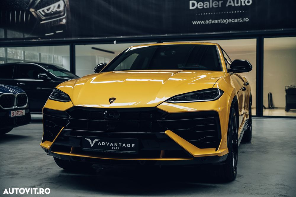 Lamborghini URUS - 1