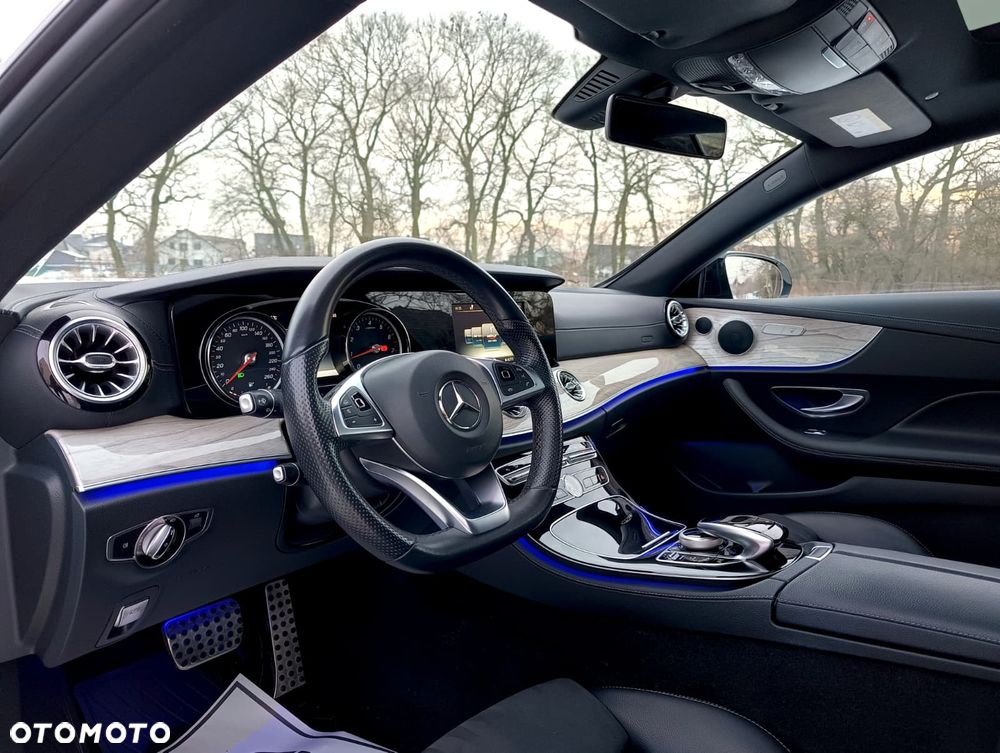 Mercedes-Benz Klasa E 200 9G-TRONIC - 2