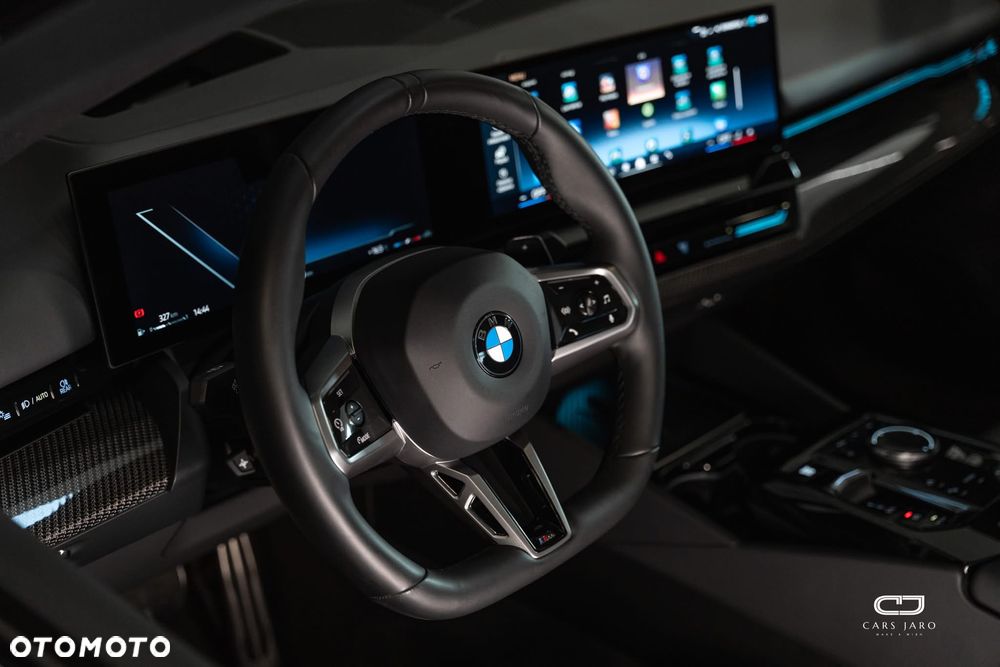BMW Seria 5 520i - 2