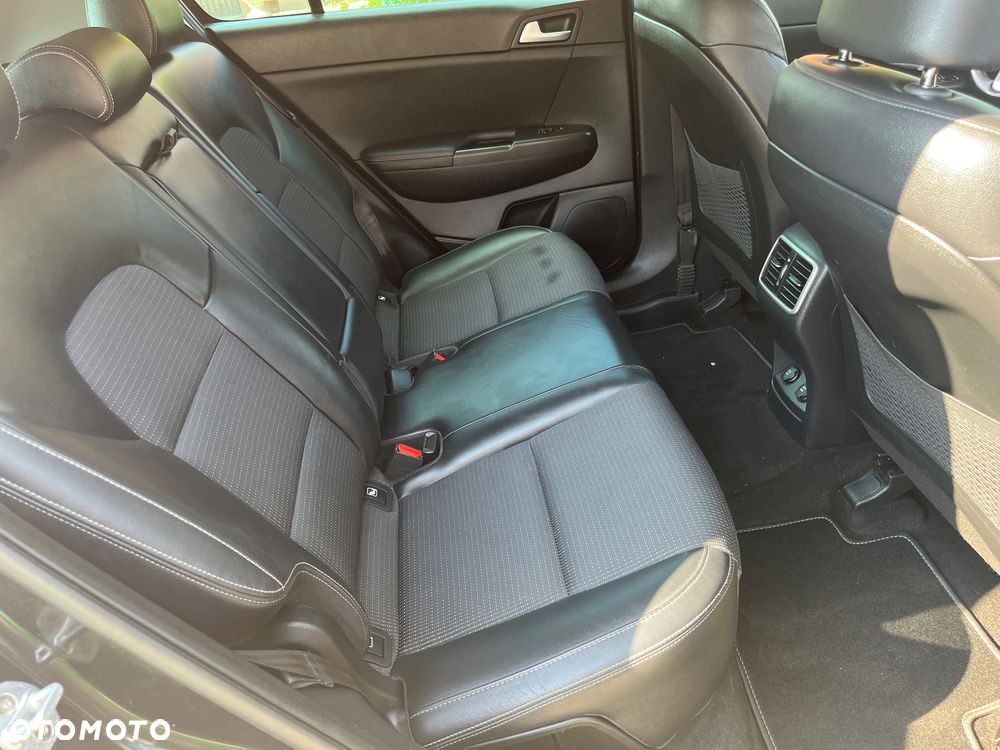 Kia Sportage 1.6 GDI L Business Line Plus 2WD - 8