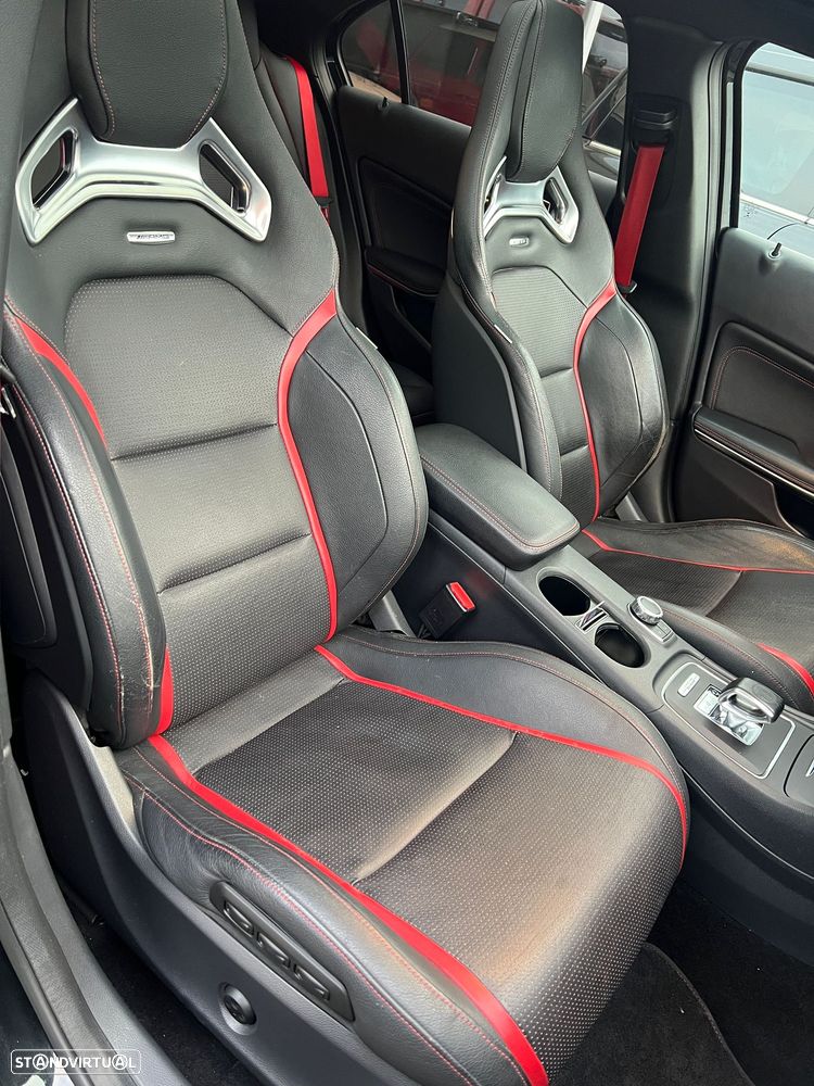 Mercedes-Benz A 45 AMG 4Matic Speedshift 7G-DCT Edition 1 - 13