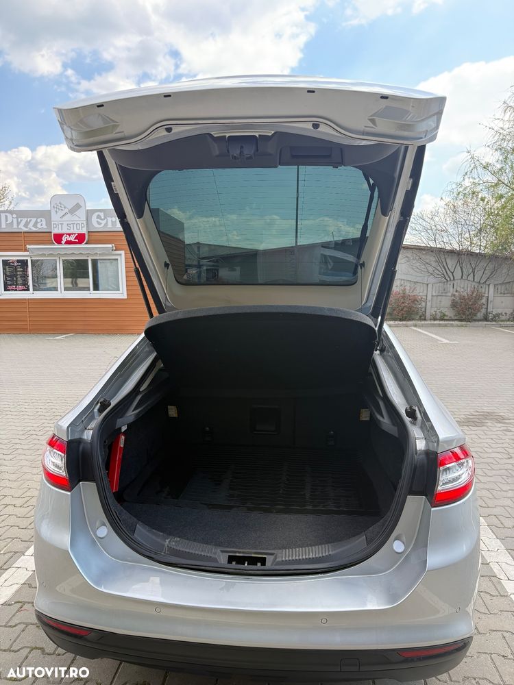 Ford Mondeo 2.0 TDCI Titanium - 3