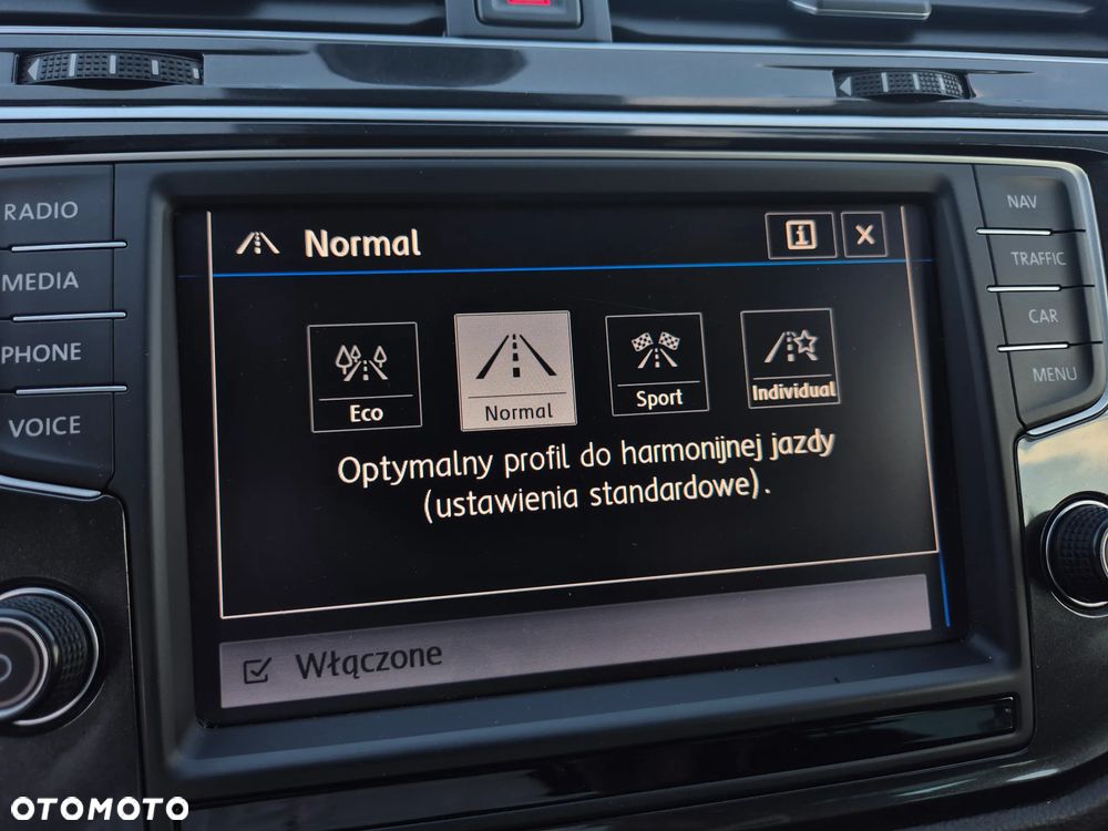 Volkswagen Tiguan 2.0 TDI SCR 4MOTION (BlueMotion Techn.) DSG Highline - 34