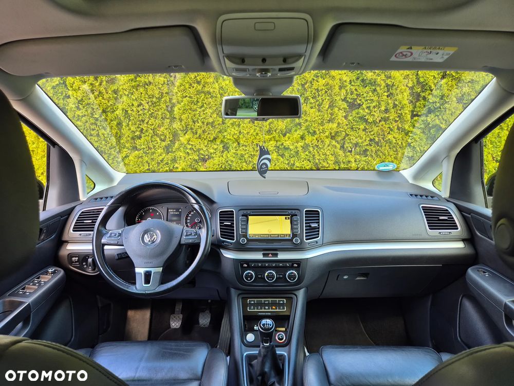 Volkswagen Sharan 2.0 TDI BlueMotion Technology Highline - 24