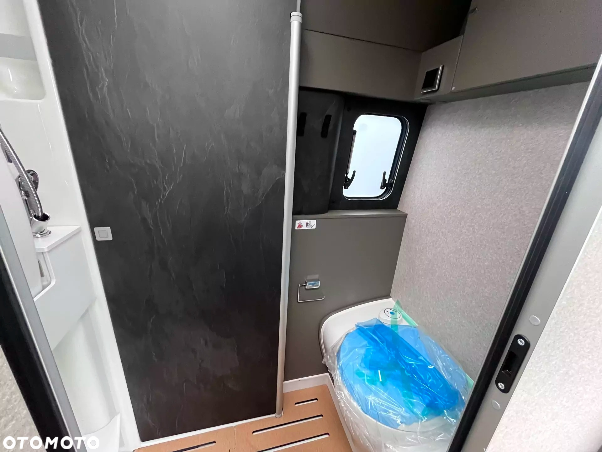 Hymer-Eriba Grand Canyon S 700 - 17