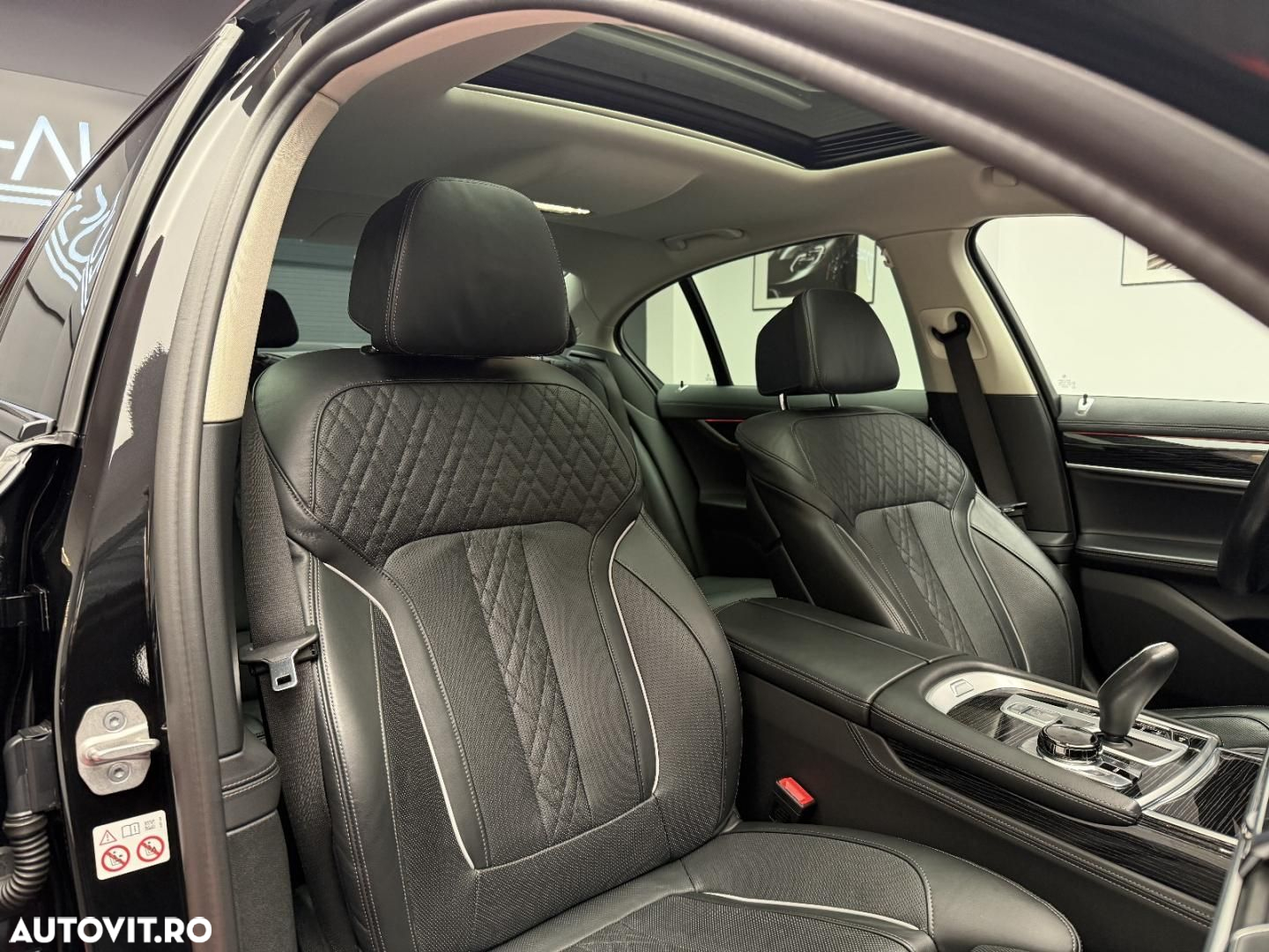 BMW Seria 7 - 27