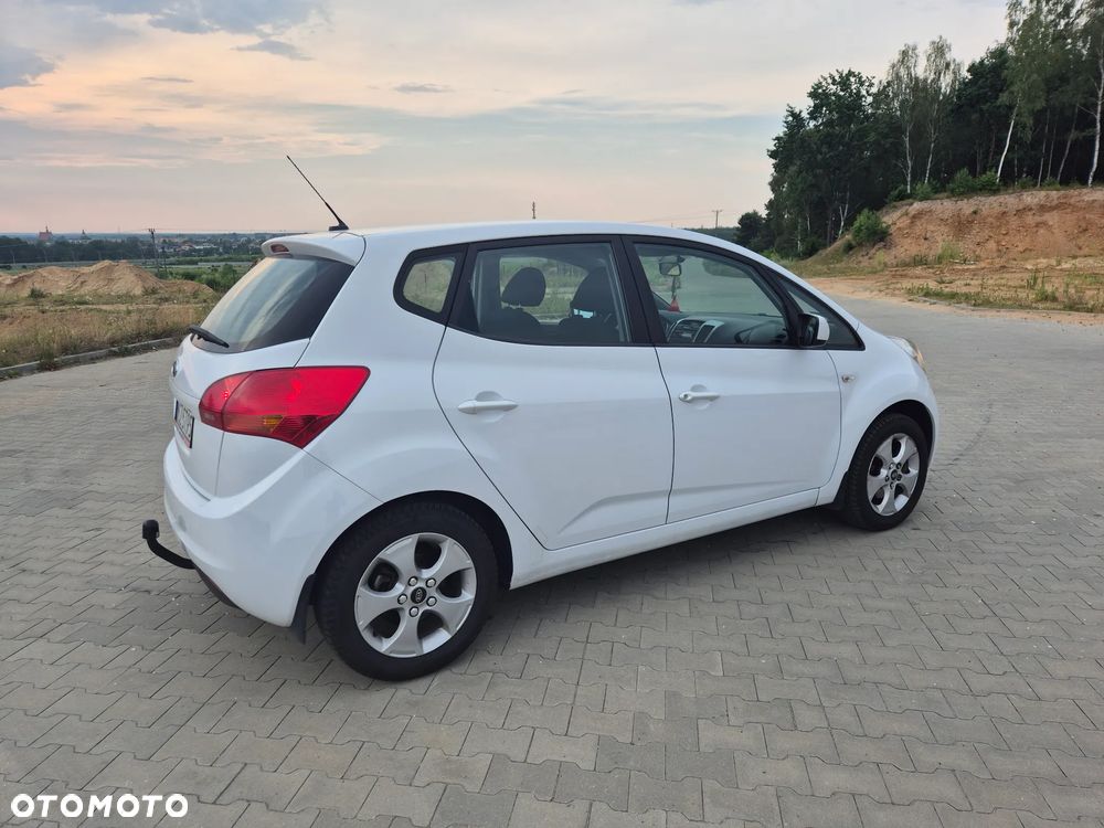 Kia Venga 1.4 L - 3